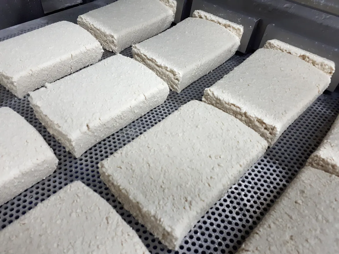 ✓ Tofu bars, portions, balls and much more. ✓ High cost efficiency in the production process through highest weight accuracy